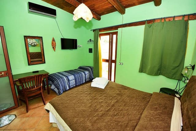 Standard Triple Room, 1 Bedroom, Garden View