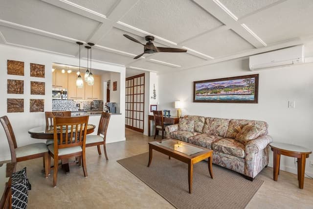 Condo, 1 King Bed with Sofa bed, Balcony, Ocean View (Kamaole Beach Royale 405)
