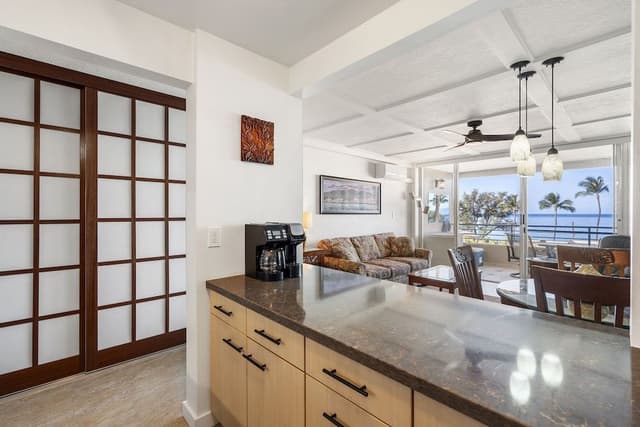 Condo, 1 King Bed with Sofa bed, Balcony, Ocean View (Kamaole Beach Royale 405)
