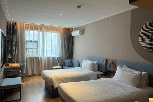 Twin Superior Room