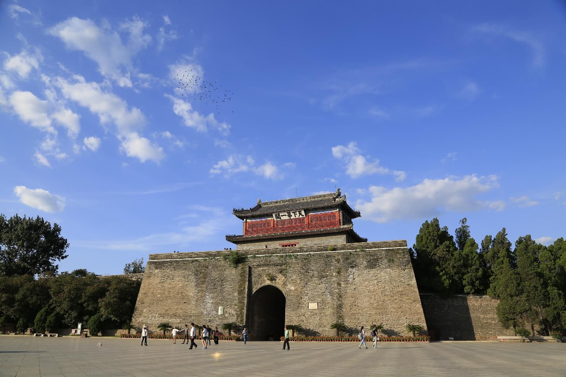 Hanting Hotel Qinhuangdao Shanhaiguan Railway Station Hanting Hotel Qinhuangdao Shanhaiguan Railway Station