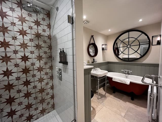 Carriage Premier Room