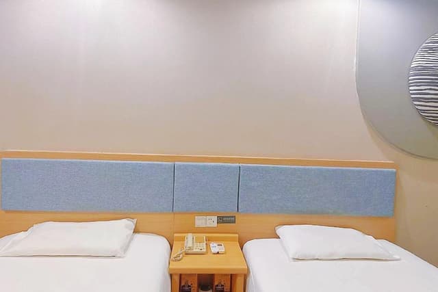 HOM - Twin Bed Room A
