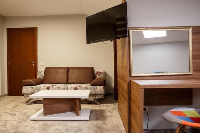 Two-Bedroom Apartment Lux