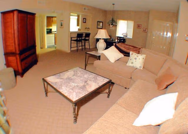 Condo, 2 Bedrooms