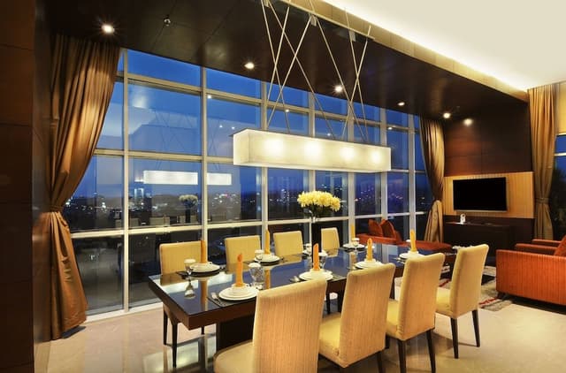 The Luxton Suite Room