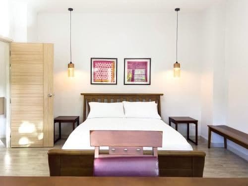 Suite with Garden View