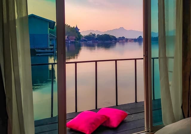 Superior River View Double Bed