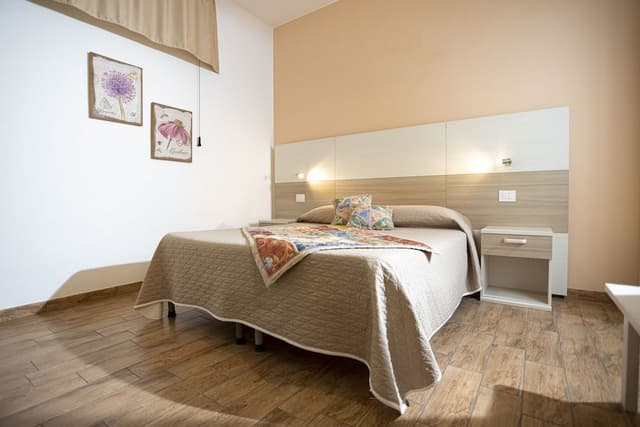 Standard Double or Twin Room, 1 Bedroom, Private Bathroom