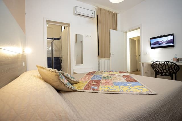 Standard Double or Twin Room, 1 Bedroom, Private Bathroom
