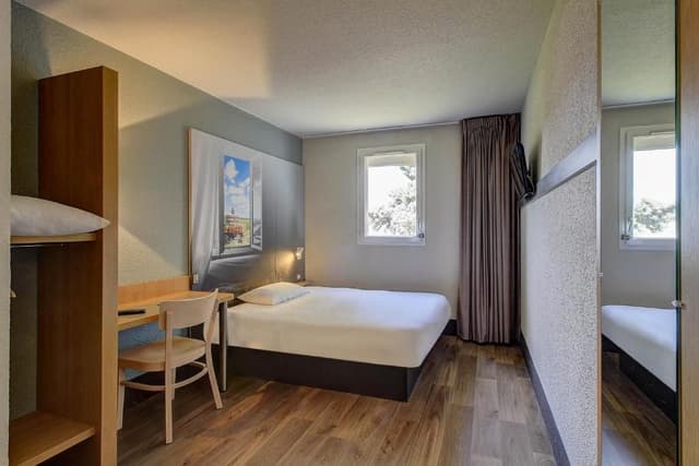 Double Room - Non-Smoking
