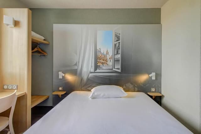 Double Room - Non-Smoking