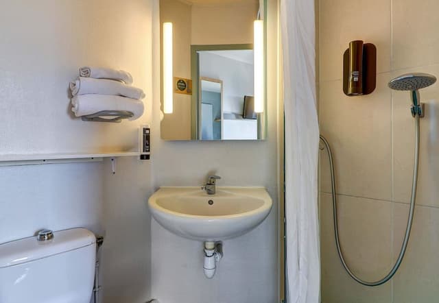 Double Room, Non Smoking