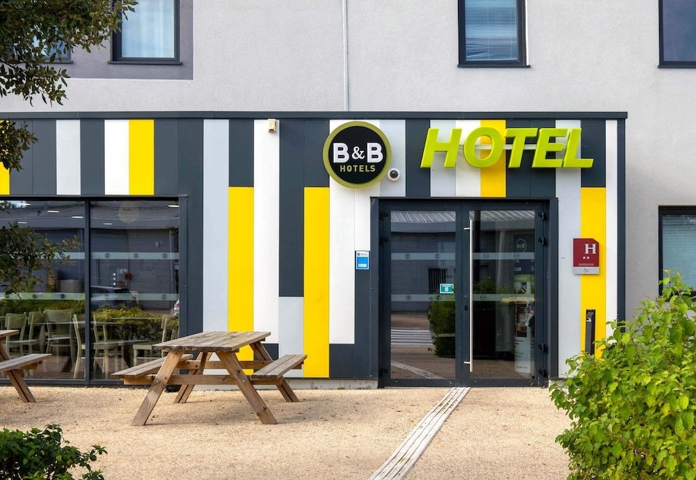 B&B Hotel NIORT Marais Poitevin1