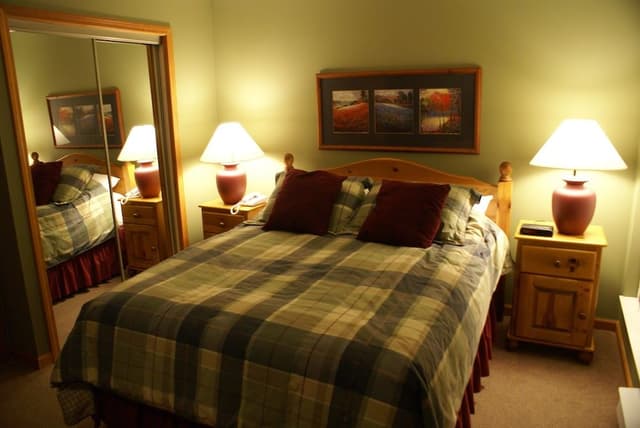 Suite, 1 Bedroom (Village North)