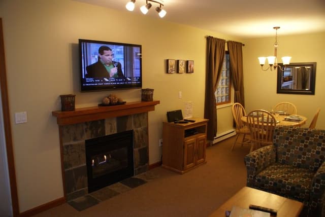 Suite, 1 Bedroom (Village North)