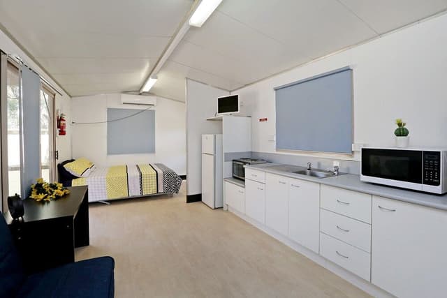 Family Cabin for 4