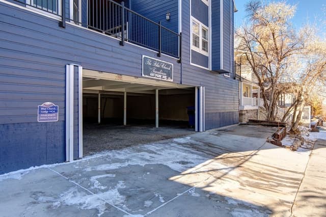 Condo, 2 Bedrooms