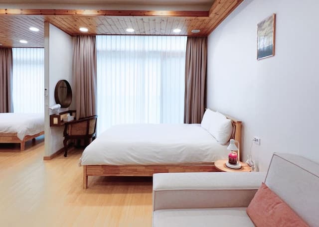 Pine One Suite