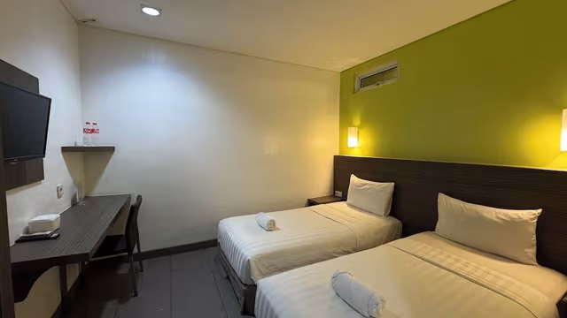 Standard Twin Room (No Window)