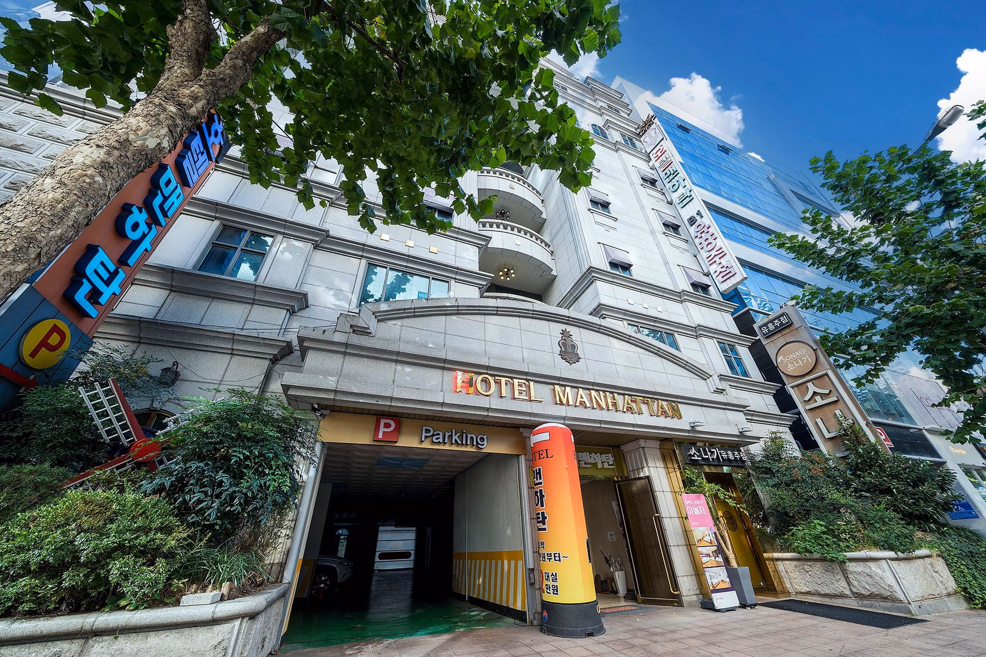 Gwangju Sangmu Hotel Manhattan1