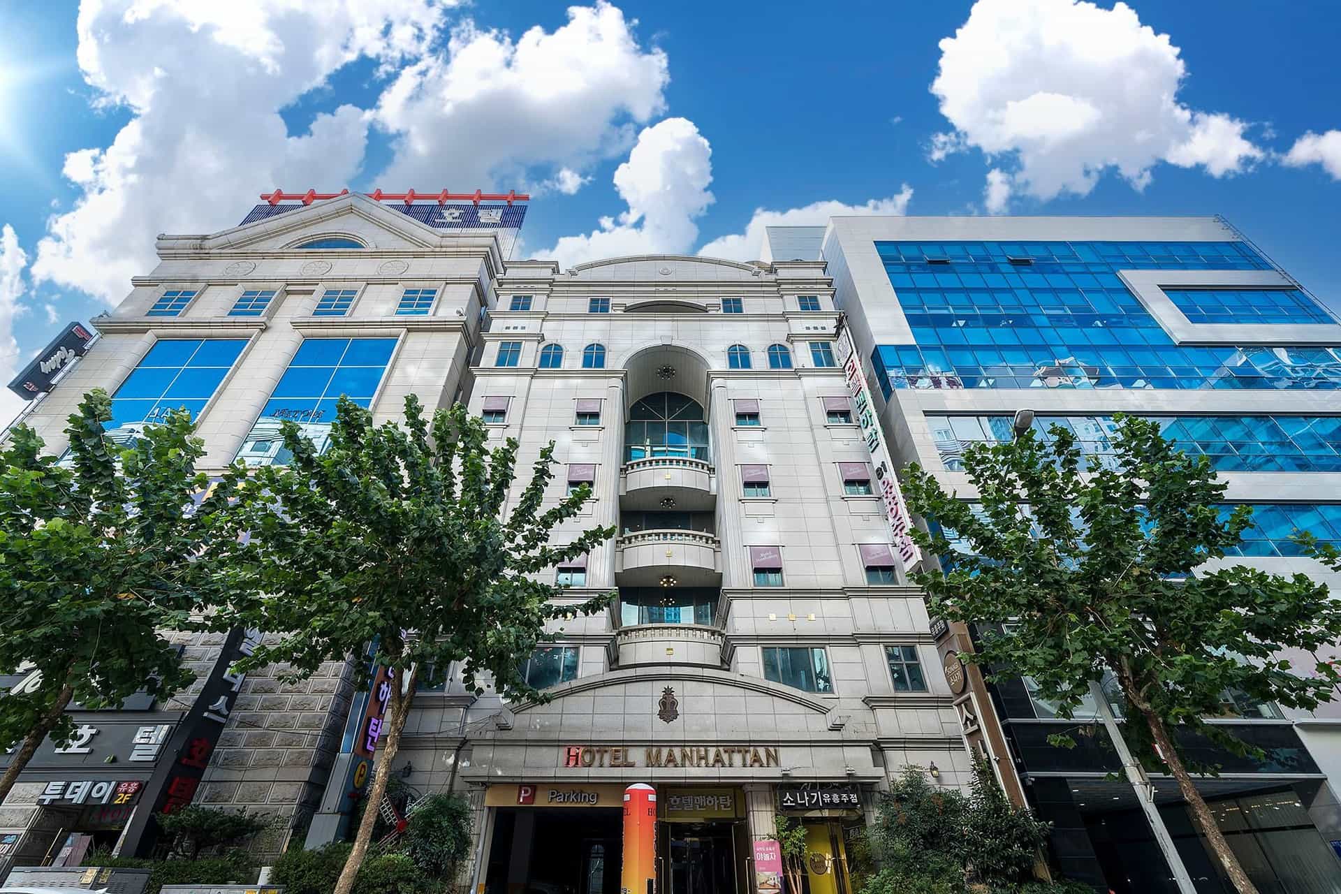 Gwangju Sangmu Hotel Manhattan