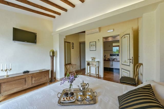 Luxury Villa, 5 Bedrooms, Private Pool, Hill View