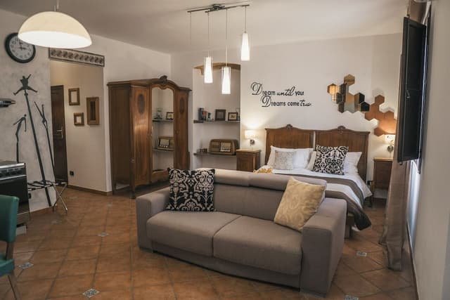Studio, Garden View (Giove)
