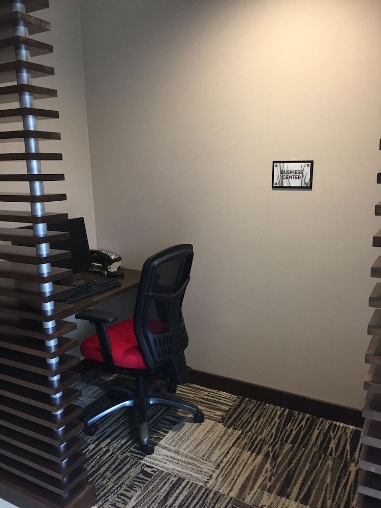 AeroStay Hotel4