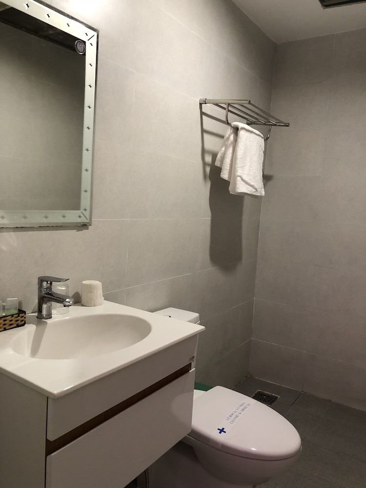 Quynh Huong Hotel4