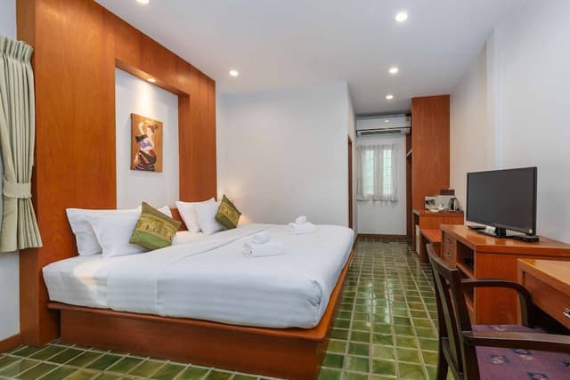 Deluxe Room, 1 King Bed