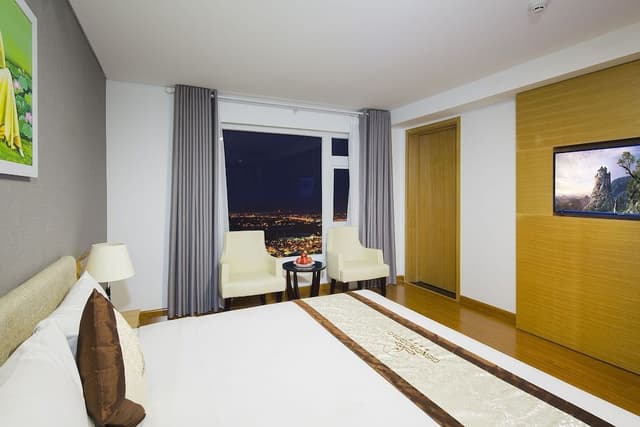 Superior Room, City View