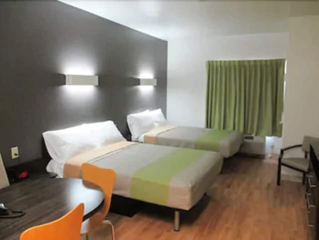 Standard Room, 2 Queen Beds, Non Smoking