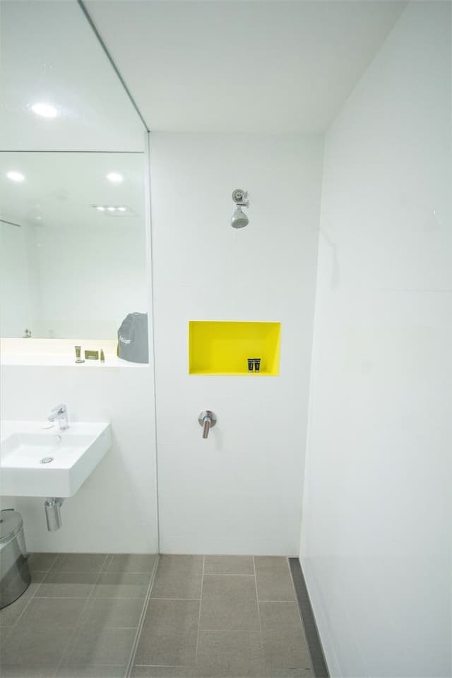 Superior Room, 1 King Bed, Balcony