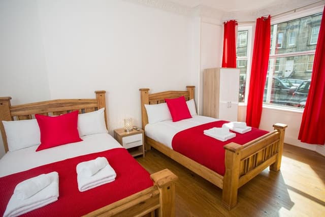 Family Apartment, 3 Bedrooms, Accessible