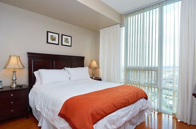 Standard Apartment, 2 Queen Beds, Balcony, City View