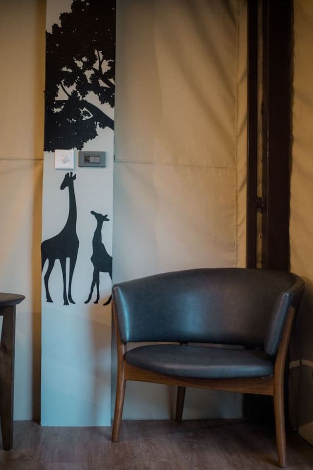Deluxe Signature Tent