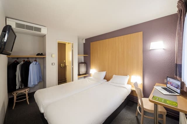 Twin Room, Non Smoking