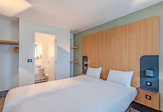 Twin Room, Non Smoking