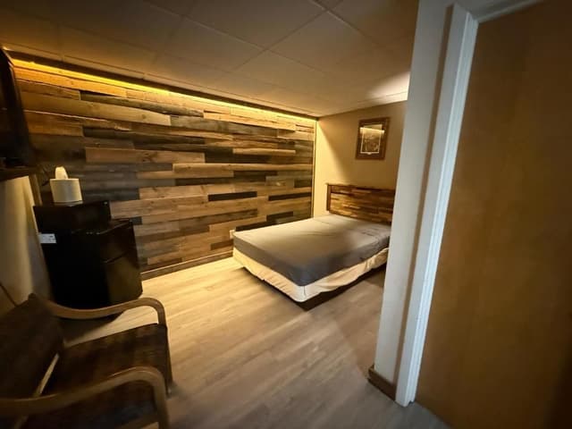 2 Full Beds Non-Smoking