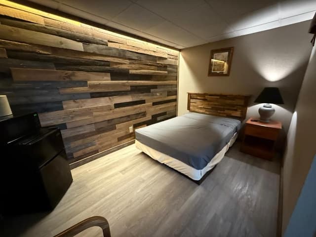 2 Full Beds Non-Smoking