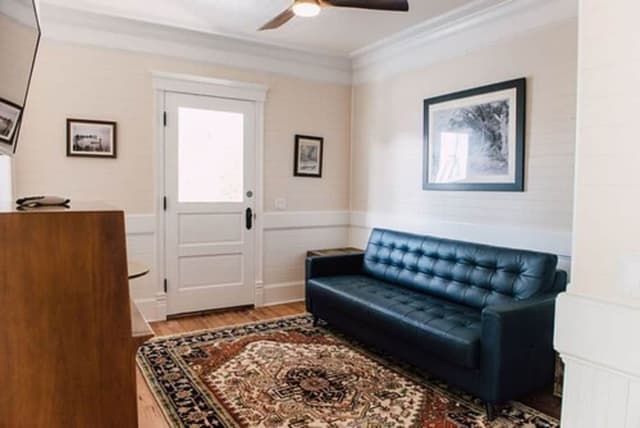 Superior Suite, 1 King Bed with Sofa bed, Non Smoking