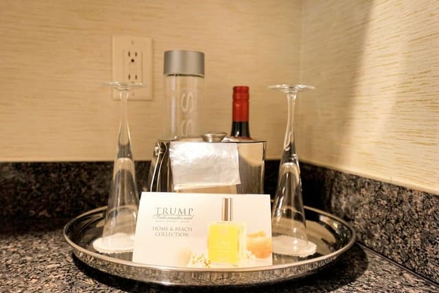 Luxury Suite, 1 Bedroom, Kitchen, Ocean View