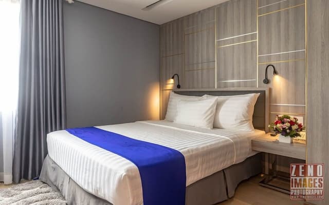 Standard Double Room, City View