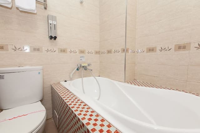 Classic Quadruple Room