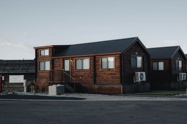 Park Cabin.