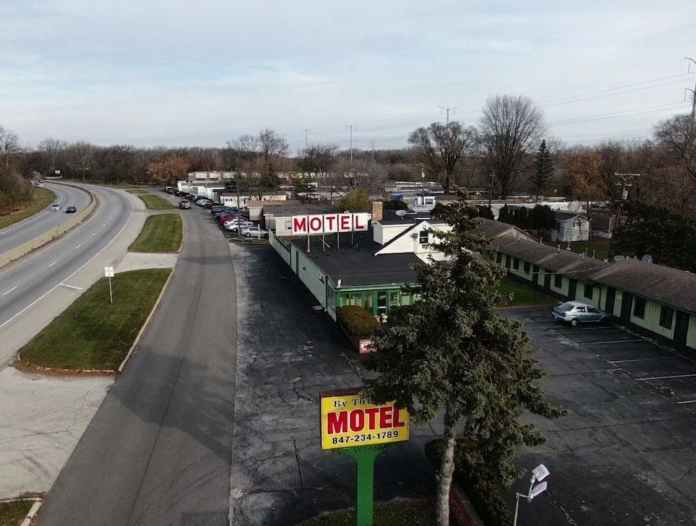By The Way Motel1