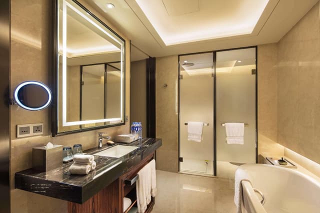 TWIN GUEST ROOM
