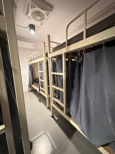 Dormitory Room - Mixed