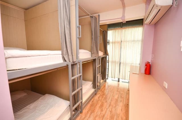 Shared Dormitory (6 Bed Mixed Room)